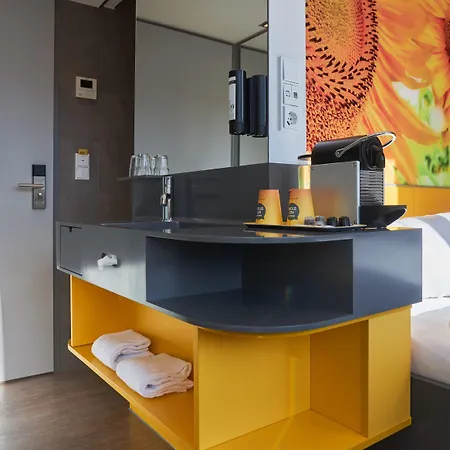 Buddy Hotel