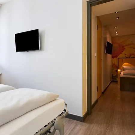 Buddy Hotel
